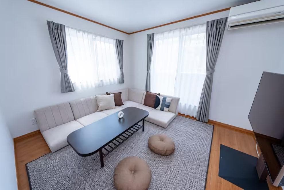 Shiratori 1-chome / 4-Bedroom 3-Storey House with Ryokan License, Katsushika photo 2