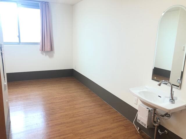 Isawa Kawachi / Whole Building, Fuefuki photo 3