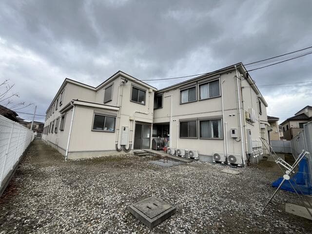 Yamakido / Two Residential Buildings Used as Senior Homes, Niigata photo