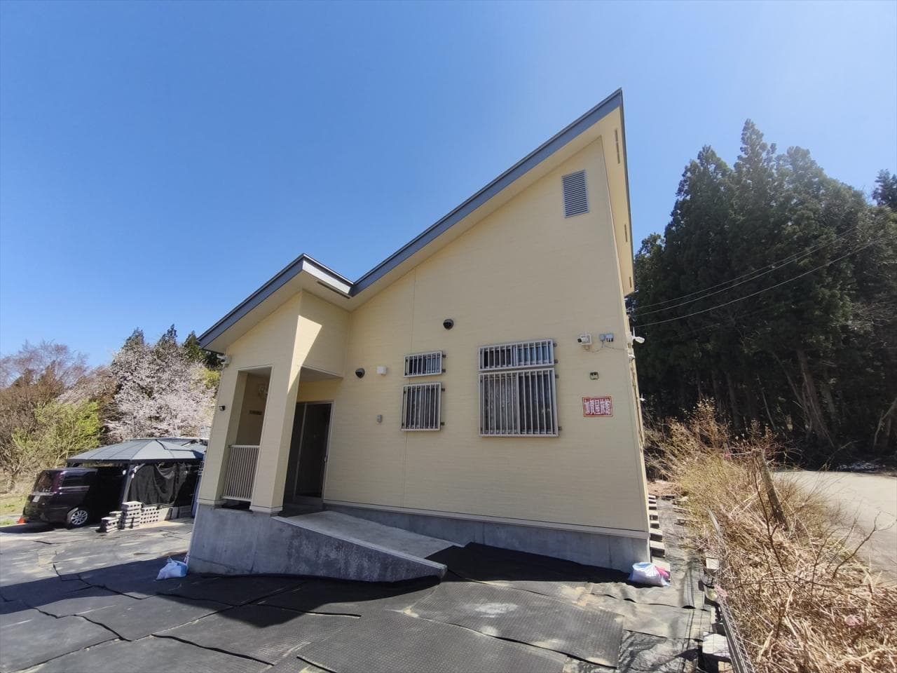 Ubashima-shinden / Food Production Facility and Guest Lodging, Minamiuonuma photo 2