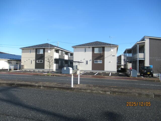 North Base A & B / Two Rented Apartment Buildings, Taiwa photo 2