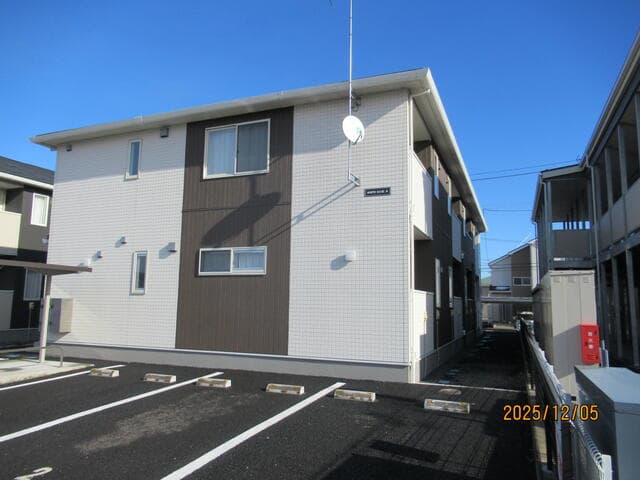 North Base A & B / Two Rented Apartment Buildings, Taiwa photo 3