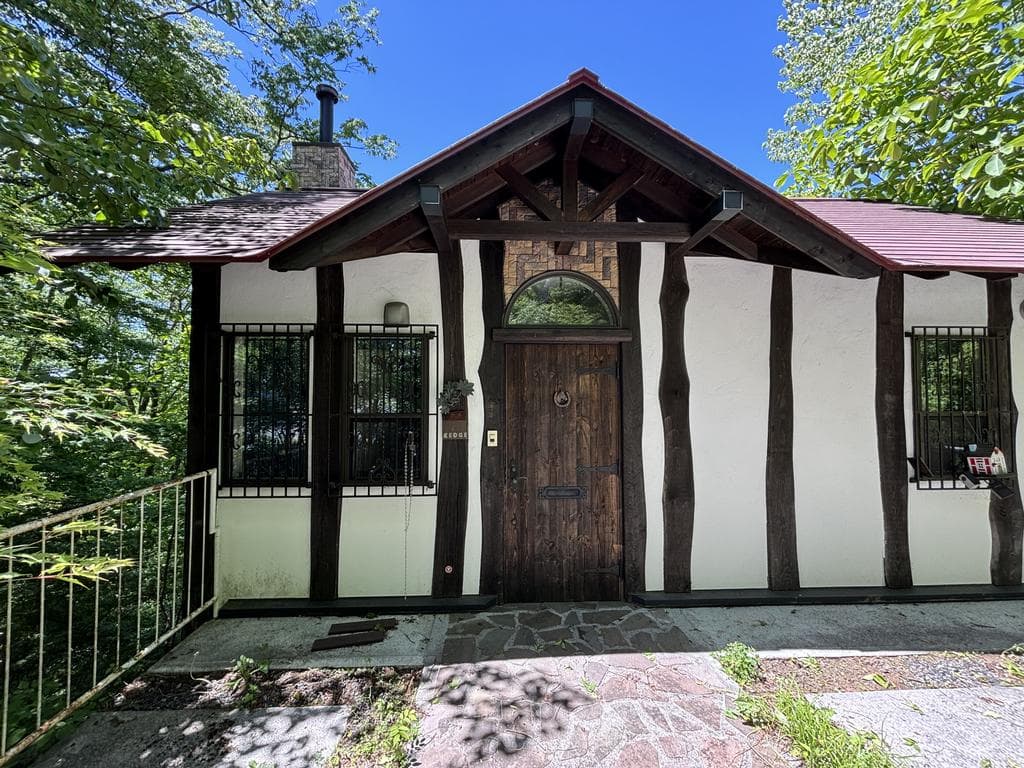 Kyu-Karuizawa / 3LDK Villa on 2,193㎡ Land, Karuizawa