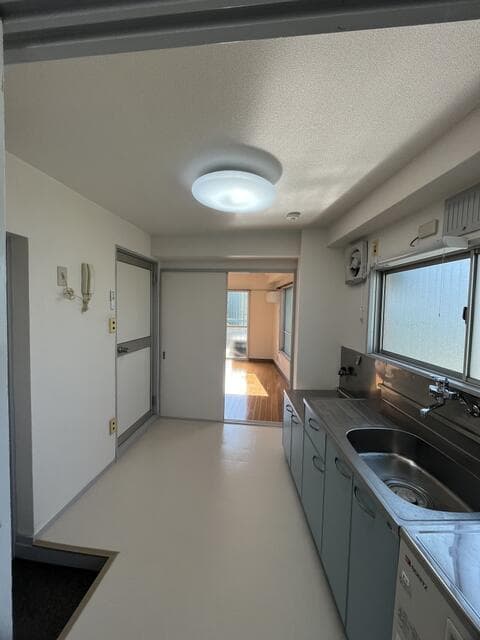 Sun Heights Shin-Itabashi / Whole Residential Building (10 units), Itabashi, Tokyo photo 4