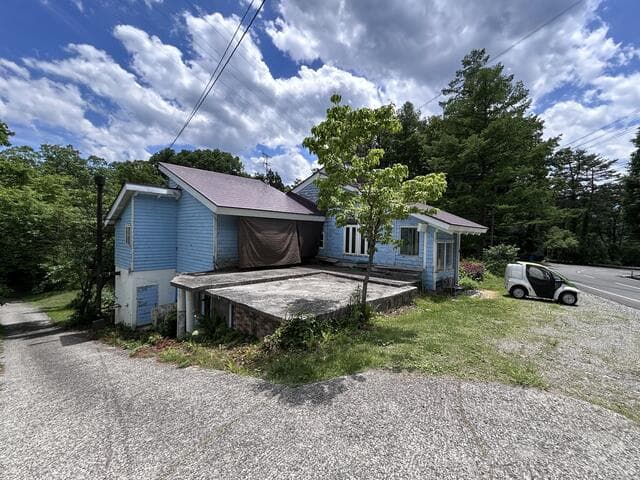 Hakuba Ochikura / House with Pension Building, Hakuba photo 3
