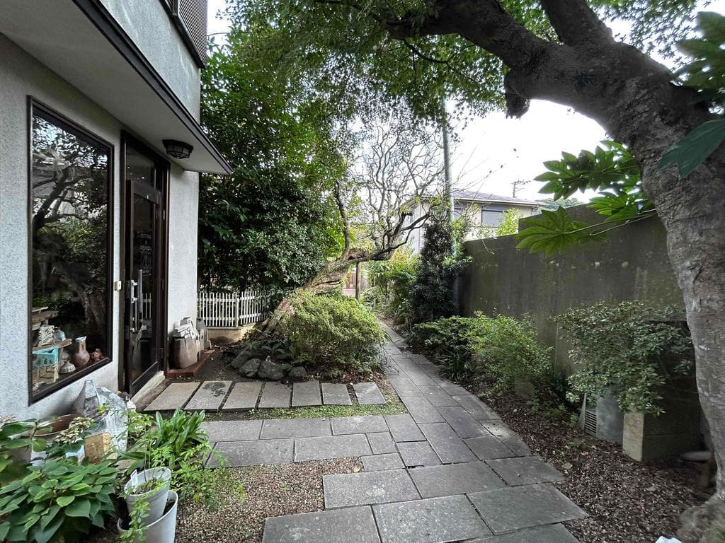Jomyoji 1-chome / 570㎡ Land with 3 Buildings (Main House 4LDK), Kamakura photo 4