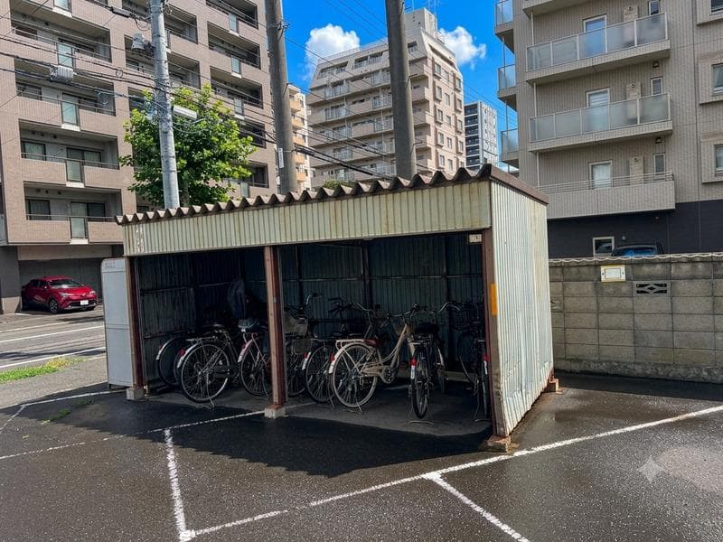 Central Corpo 22 / Apartment Building (24 Units), Sapporo photo 5