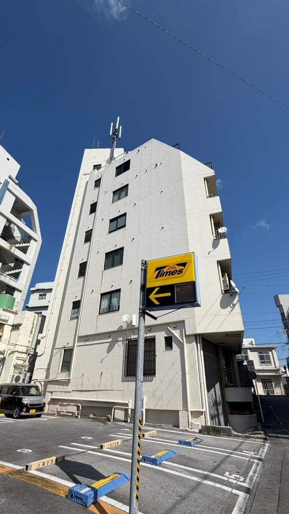 New King Building / Whole Building (10 tenants), Urasoe photo