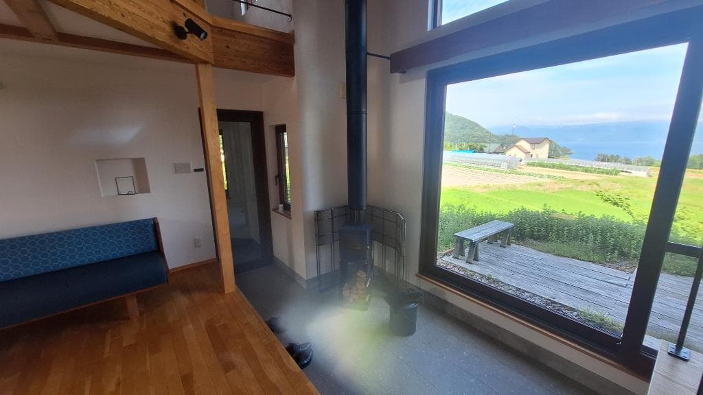 Tsukiura, Lake Toya / House with Extension, Toyako photo 7