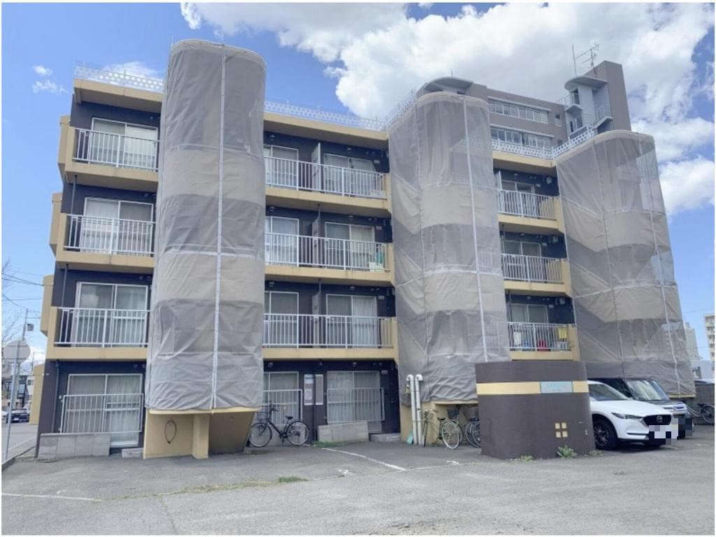 Eminence N40 / Apartment Building (24 Units), Sapporo photo