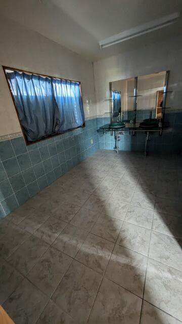 Jitchaku 2-chome / Pre-owned House, Urasoe photo 5