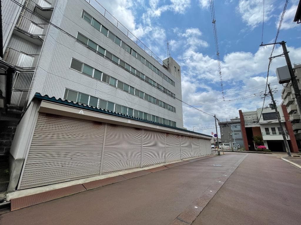 Ritz II / Whole Apartment Building (20 units), Nagaoka photo 3