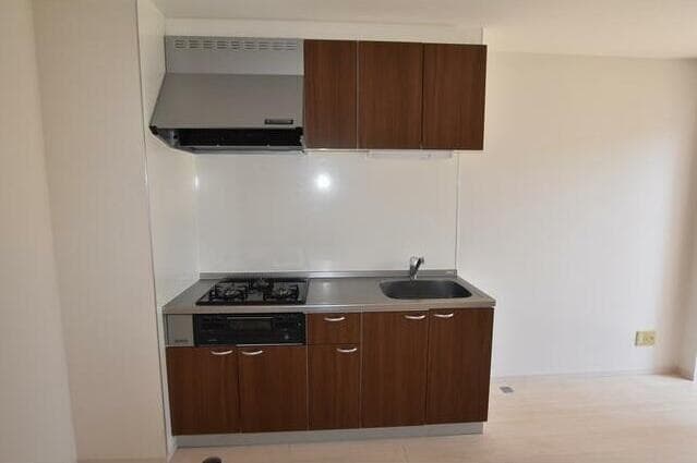 Minami-Fuse House / Rented Apartment Building (12 units), Toyama photo 8