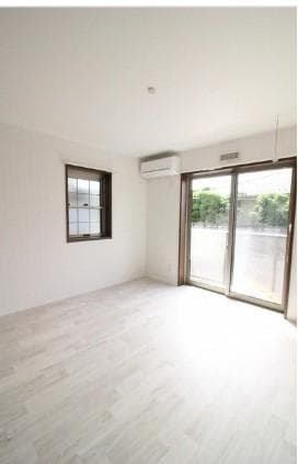 White Court Namiki A & B / Two Apartment Buildings (14 units), Tsuchiura photo 3