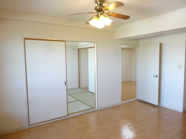 Sunshine Hokugo / Apartment Building, Sapporo photo 7