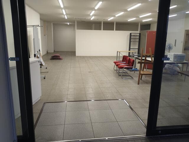 Wakabayashi Building / Building with Shop and Residence, Toyama photo 2