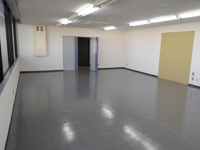 Wakabayashi Building / Building with Shop and Residence, Toyama photo 5