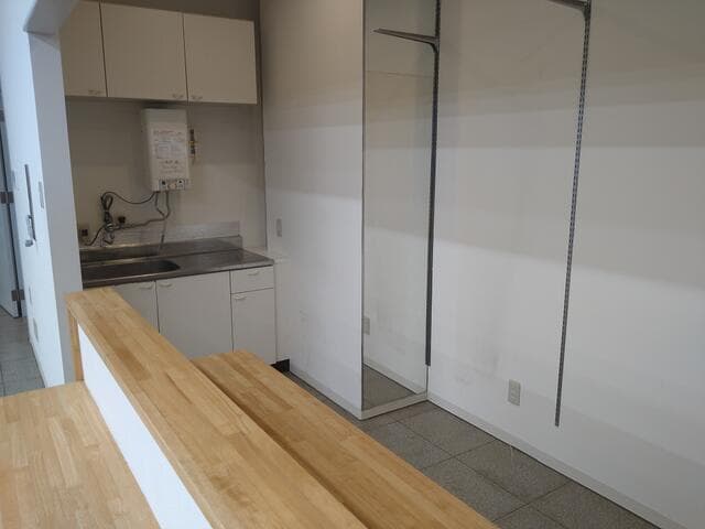 Wakabayashi Building / Building with Shop and Residence, Toyama photo 6