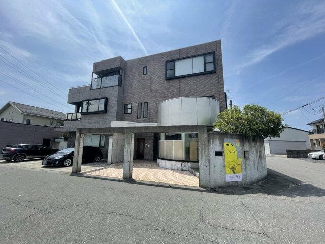 Geba House / SLDK Steel-Frame House, Fukui photo
