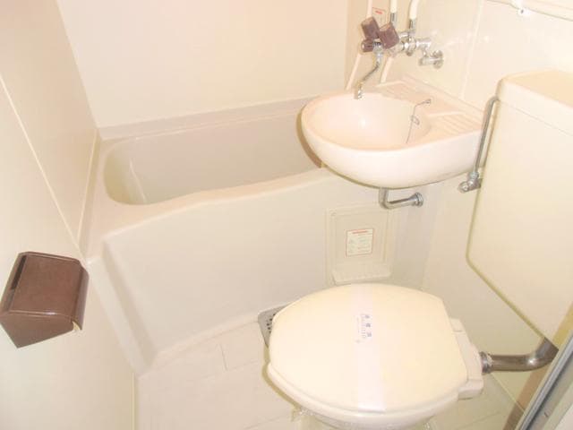 Estate 14 Shinonome / Whole Apartment Building (1K units), Hiroshima photo 6