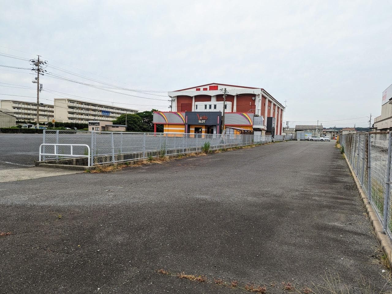 Onozawa Building / Commercial Building on 4,320㎡ Site, Gotsu photo 5