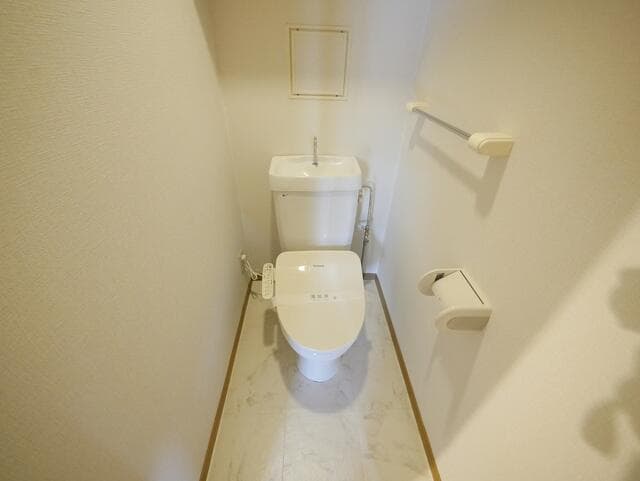 Kasumigaoka 2-chome / Whole Apartment Building, Fukuoka photo 5