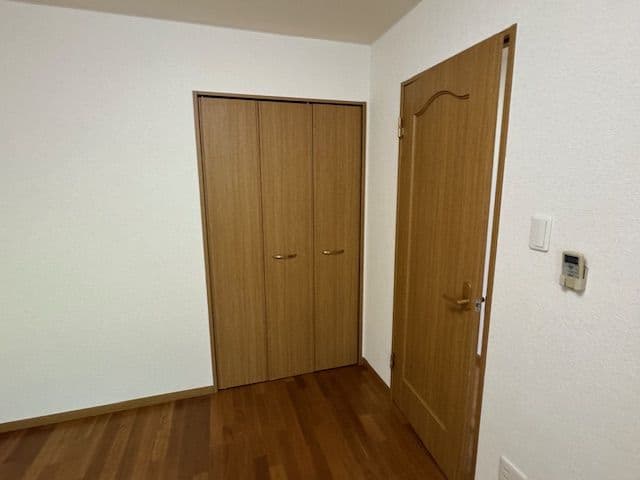 Bloemendaal Mansion B / Whole Apartment Building, Sasebo photo 8