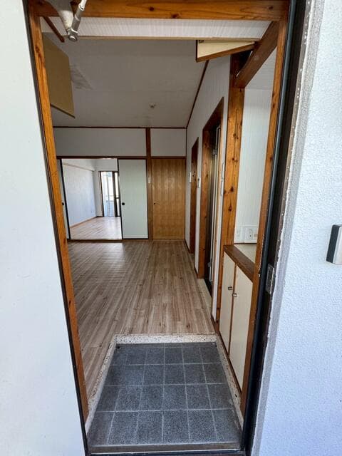 Thomas Mansion Kitanaka / Whole Apartment Building, Kitanakagusuku photo 3
