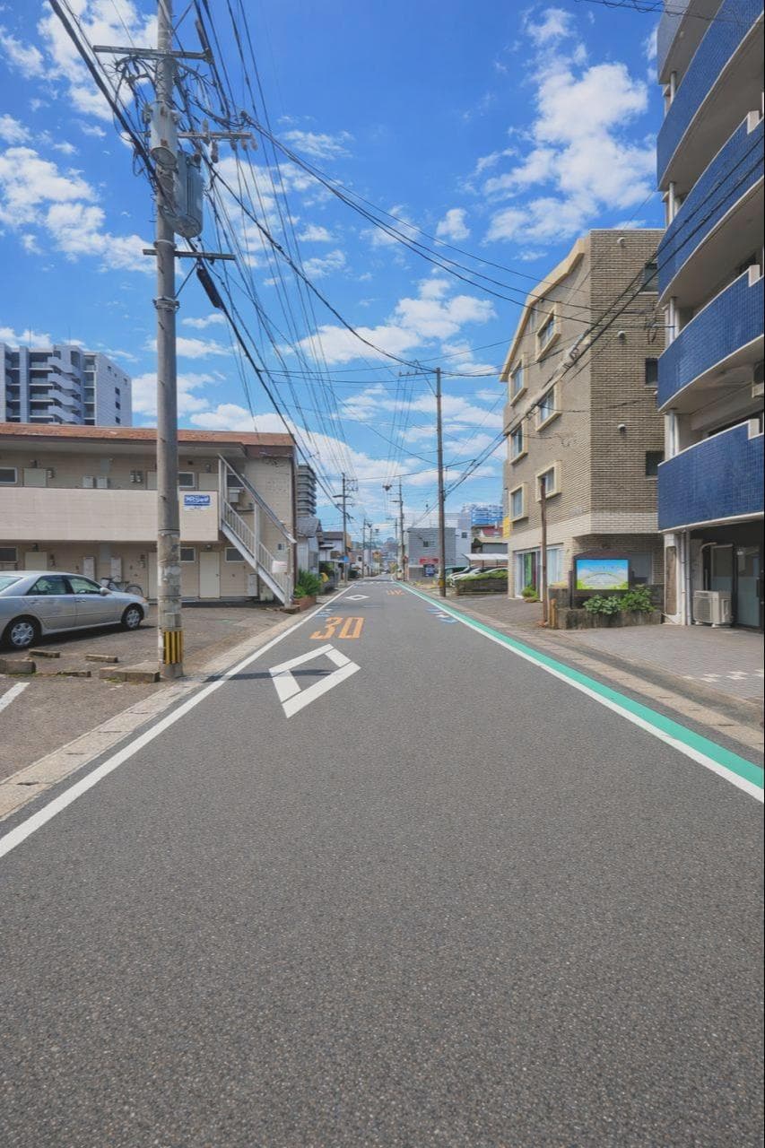 La Tour Omichi / Whole Residential Building (SRC, 7 Storeys), Oita photo 2