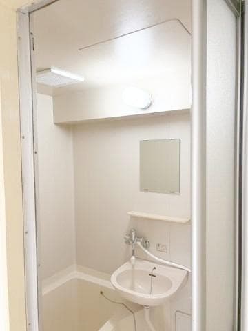 La Tour Omichi / Whole Residential Building (SRC, 7 Storeys), Oita photo 5