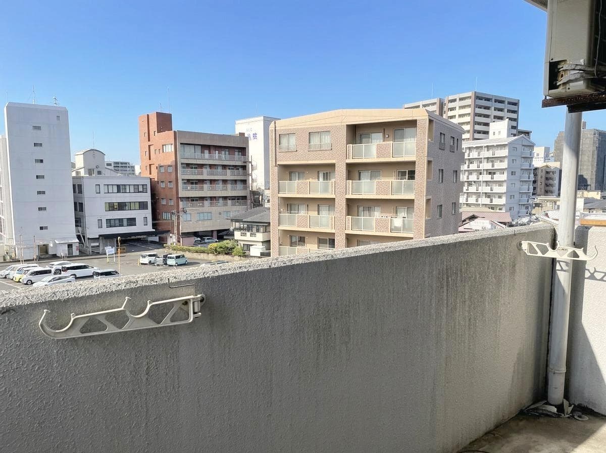 La Tour Omichi / Whole Residential Building (SRC, 7 Storeys), Oita photo 8