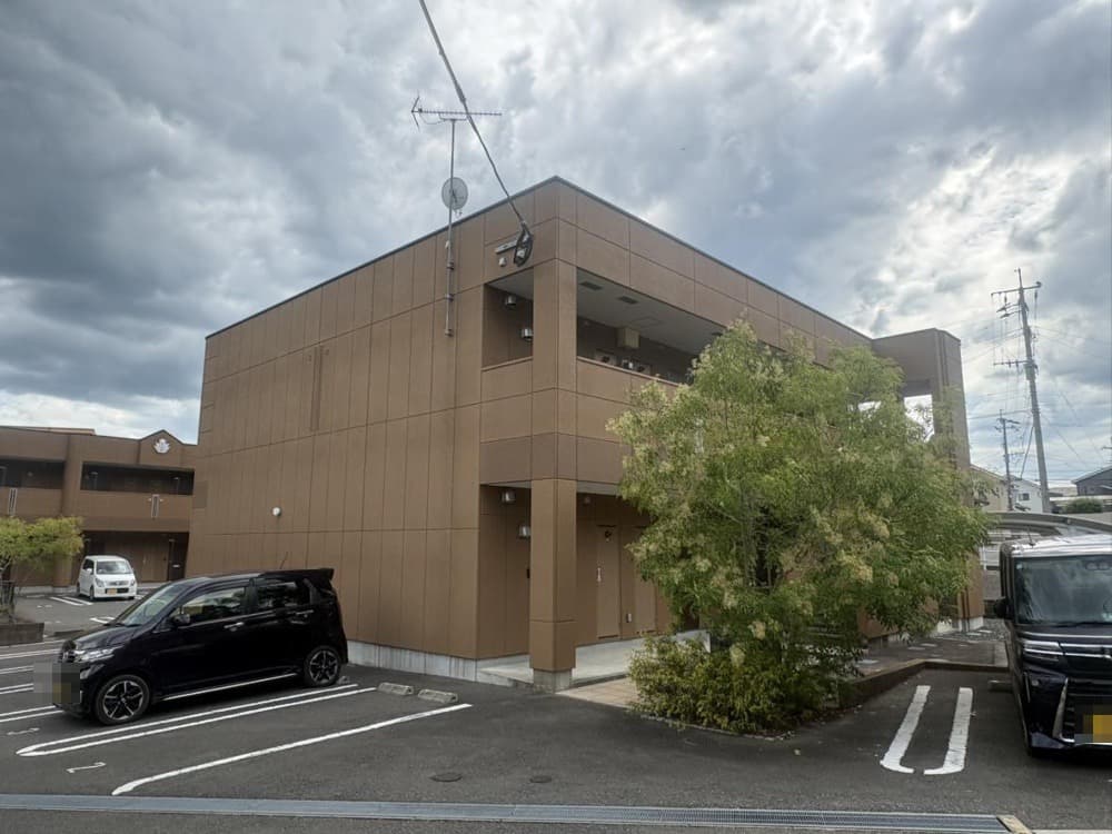 Crésidence Tosu A & B / Two Apartment Buildings (22 units), Tosu photo 2