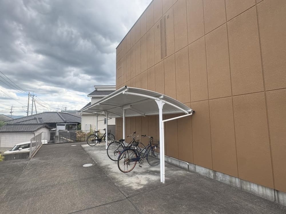 Crésidence Tosu A & B / Two Apartment Buildings (22 units), Tosu photo 6