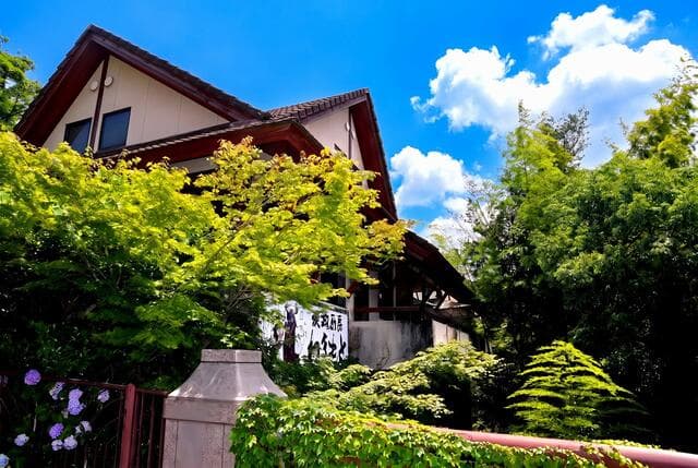 Makizono Takachiho / Yakiniku Restaurant Building with Residence, Kirishima photo