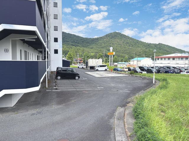 Mitak Mansion / Whole Apartment Building, Yamaguchi photo 6