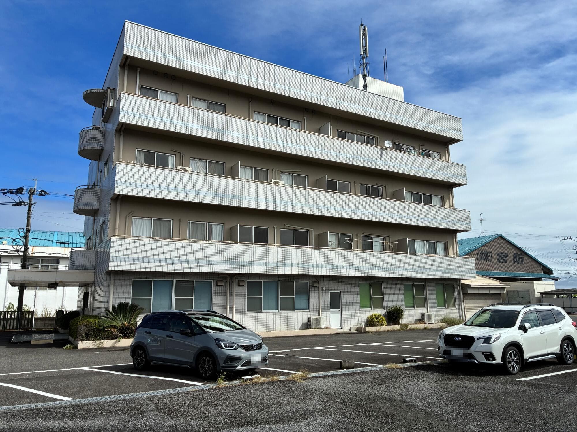 Seaside Terrace / Whole Building, Miyazaki photo