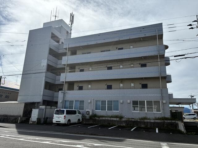 Seaside Terrace / Whole Building, Miyazaki photo 5