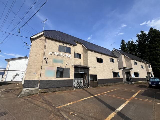 Pibrus No. 1 & No. 2 / Two Rented Apartment Buildings, Yonezawa photo 2