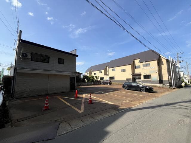 Pibrus No. 1 & No. 2 / Two Rented Apartment Buildings, Yonezawa photo 3