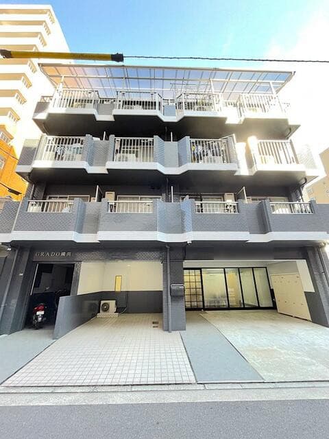 GRADO Yokogawa / Whole Building with Studio Units, Hiroshima photo 2