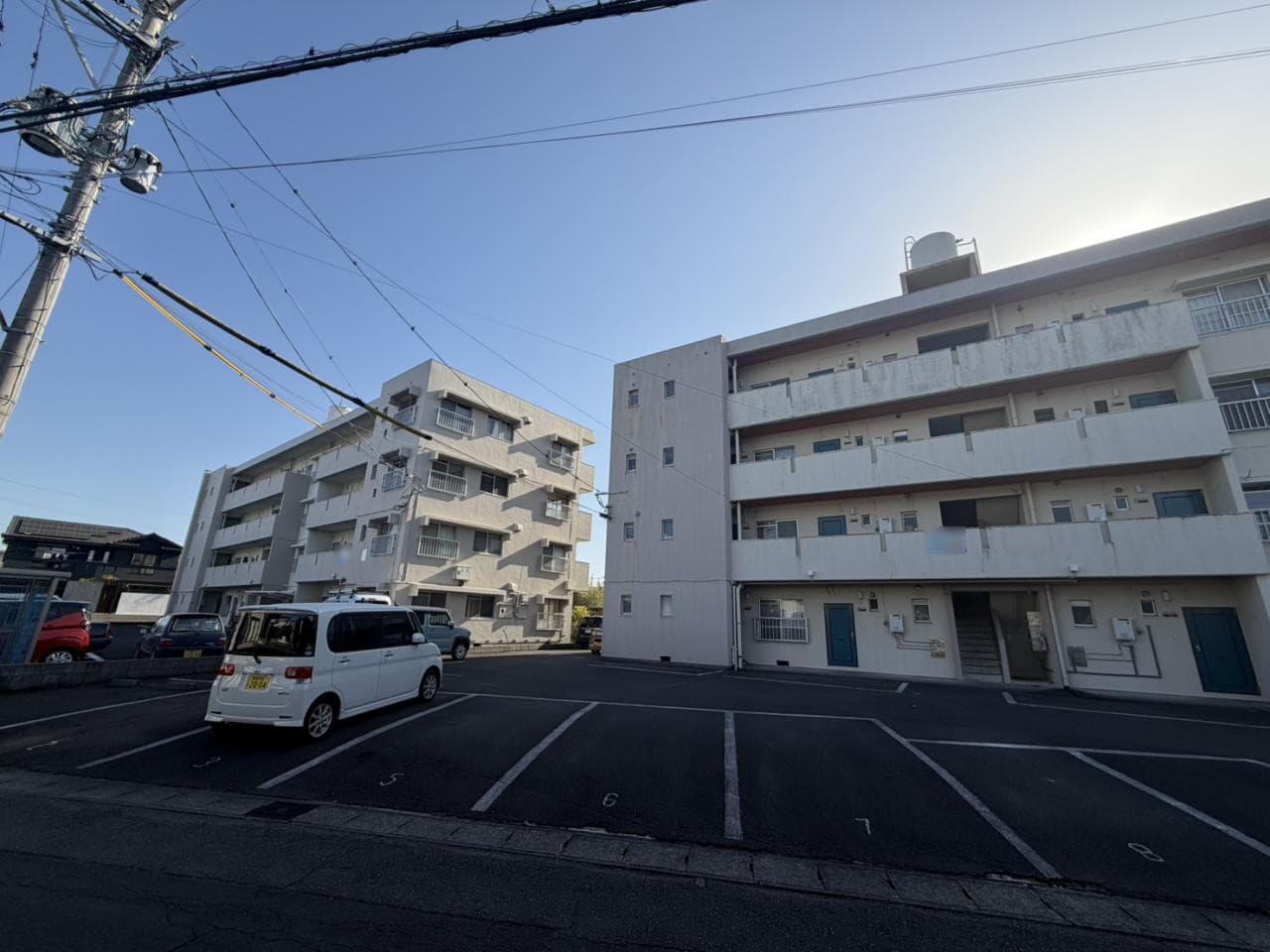 Takahashi Mansion & Nitawaki Mansion / Two Rented Apartment Buildings, Miyazaki photo 2