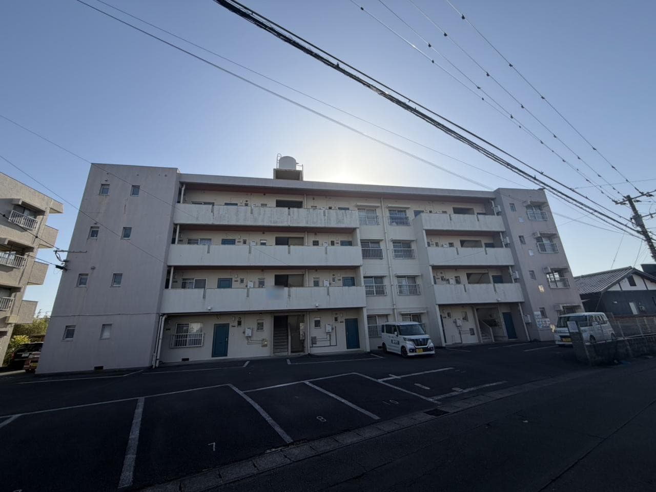 Takahashi Mansion & Nitawaki Mansion / Two Rented Apartment Buildings, Miyazaki photo 3