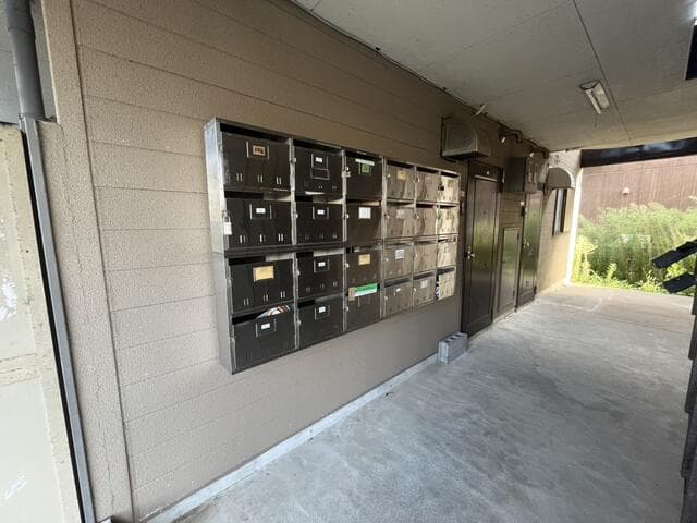 Awajimamachi 1-chome / Whole Apartment Building (24 Units), Toyama photo 3