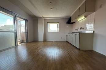 Provence Inn Matsubara / Apartment Building (12 Units), Matsubara photo 4