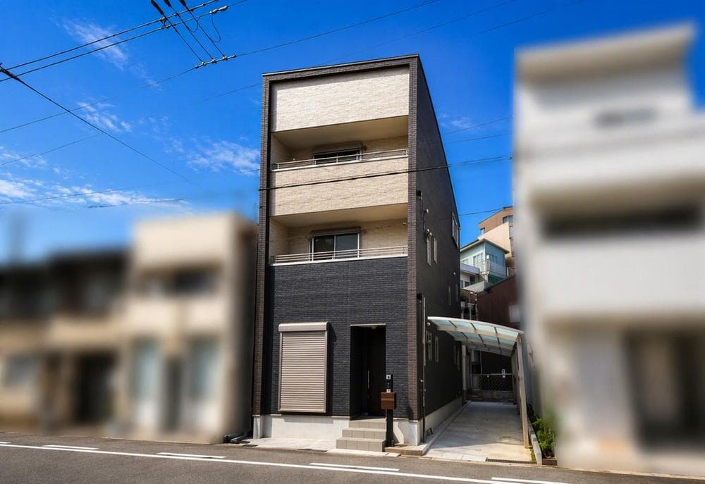 Kokubucho / 3LDK+2S Renovated House, Osaka photo