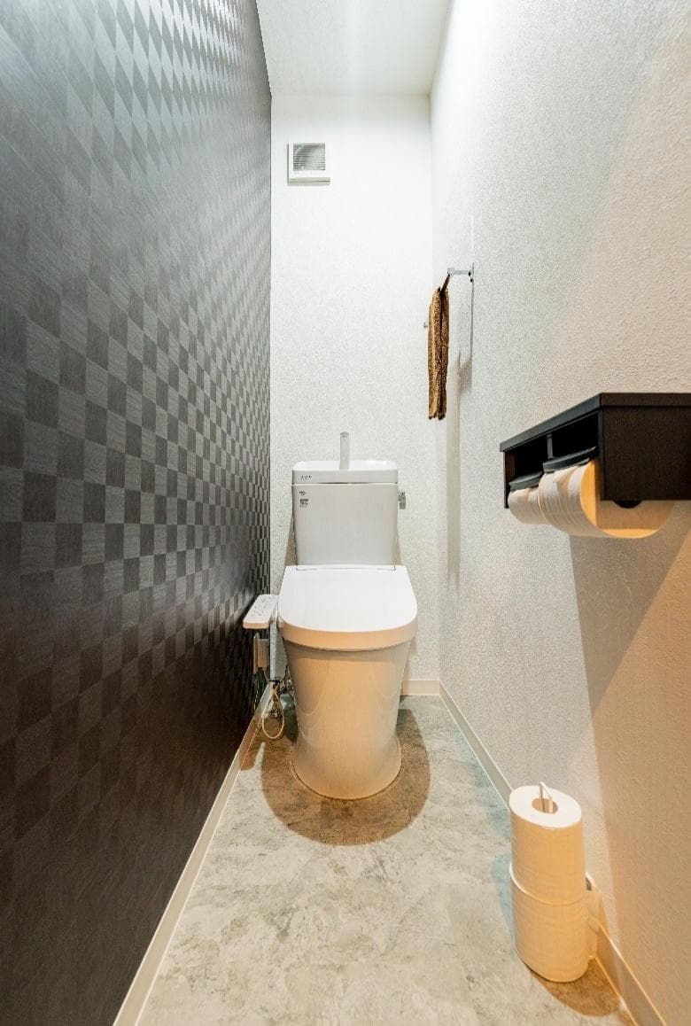 Momodani 2-chome / Furnished 2-Storey Reinforced Concrete House Operating as Short-Term Rental, Osaka photo 15