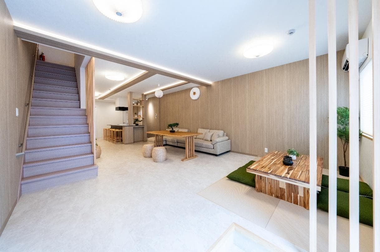 Nagahashi 1-chome / Furnished Row House with Sauna and Rooftop, Operating as Short-Term Rental, Osaka photo 3