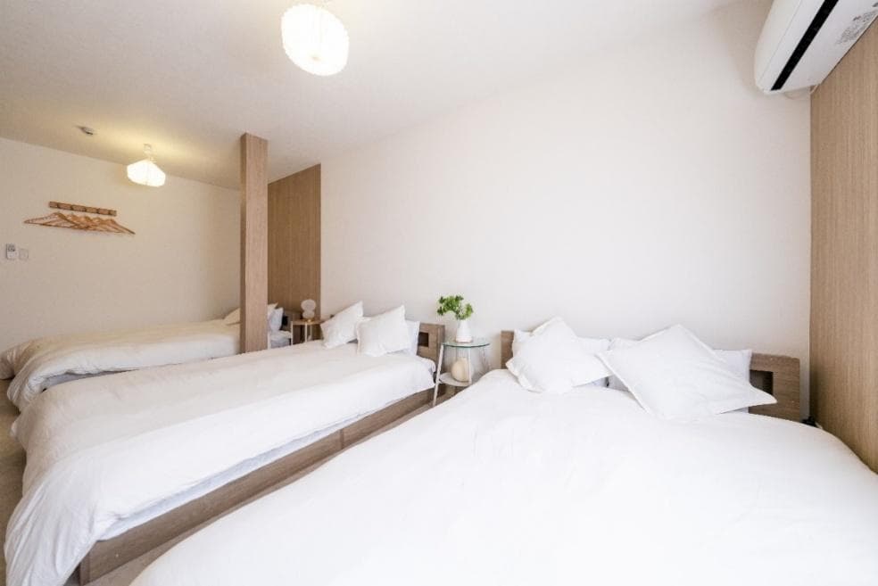 Nagahashi 1-chome / Furnished Row House with Sauna and Rooftop, Operating as Short-Term Rental, Osaka photo 6